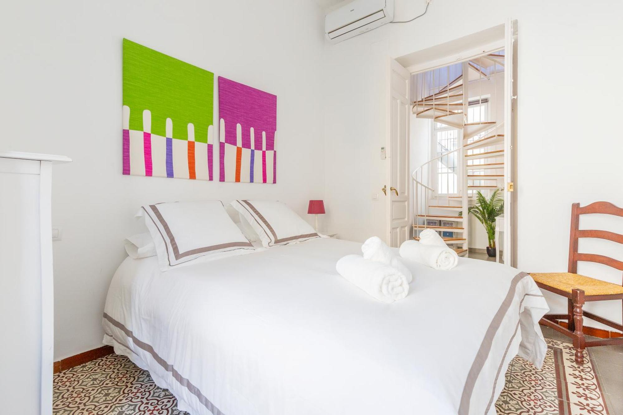 Descubrehome Penthouse Santa Cruz, Private Terrace Sevilla Eksteriør billede