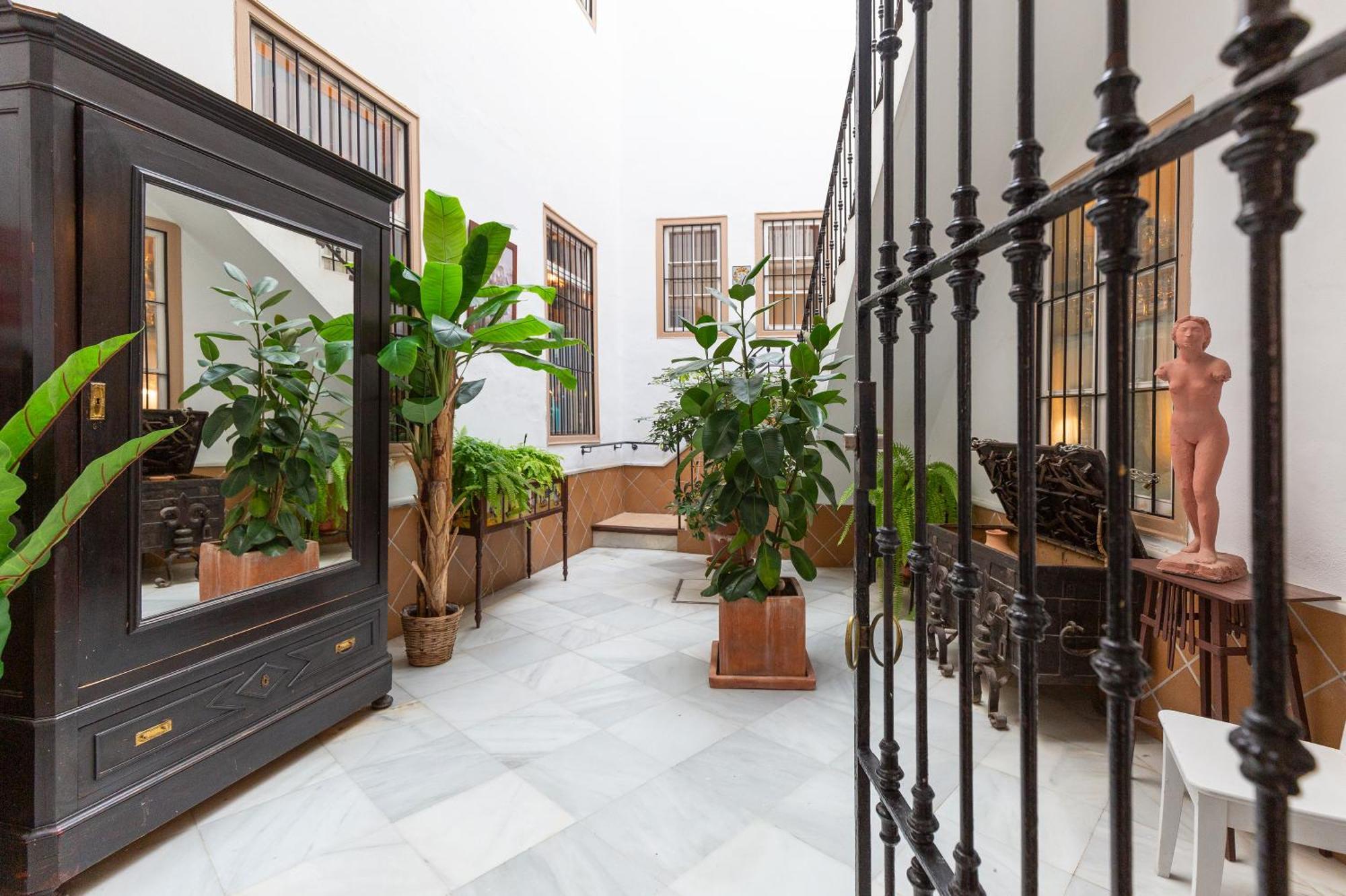 Descubrehome Penthouse Santa Cruz, Private Terrace Sevilla Eksteriør billede